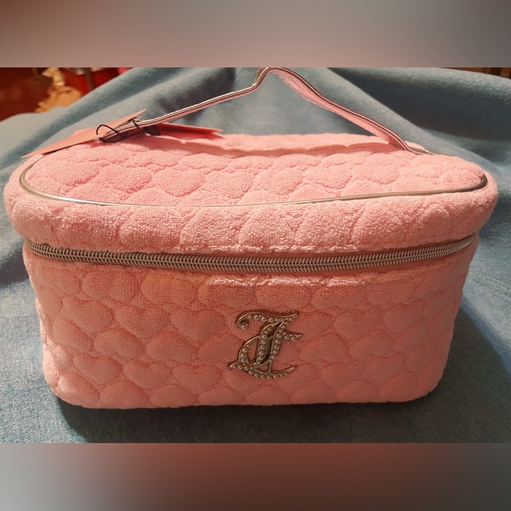 JUICY COUTURE TRAVEL COSMETIC BAG Pearl Logo NEW WITH TAGS